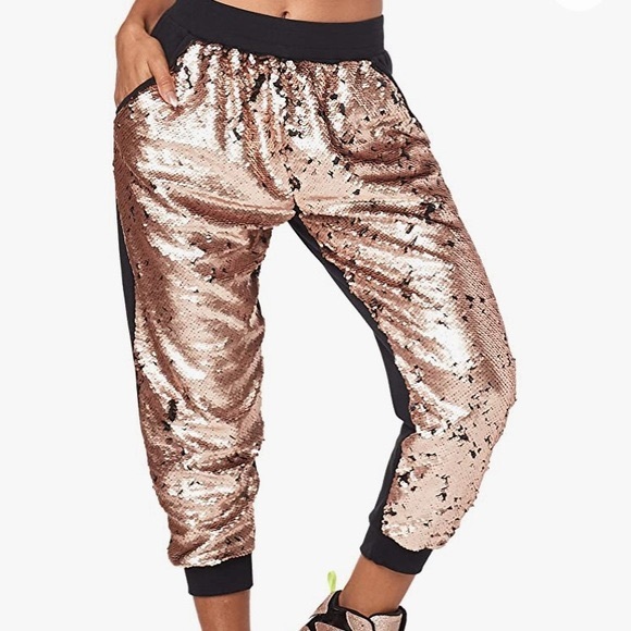 XS Zumba Rose Gold Sequin Athletic Jogger Capris - Picture 4 of 14